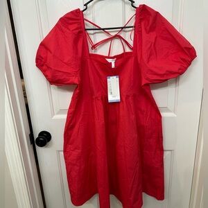 Salmon colored women’s dress size large
